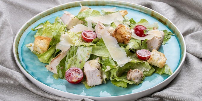 3 Best Caesar Salad Dressings for an Unforgettable Taste 2