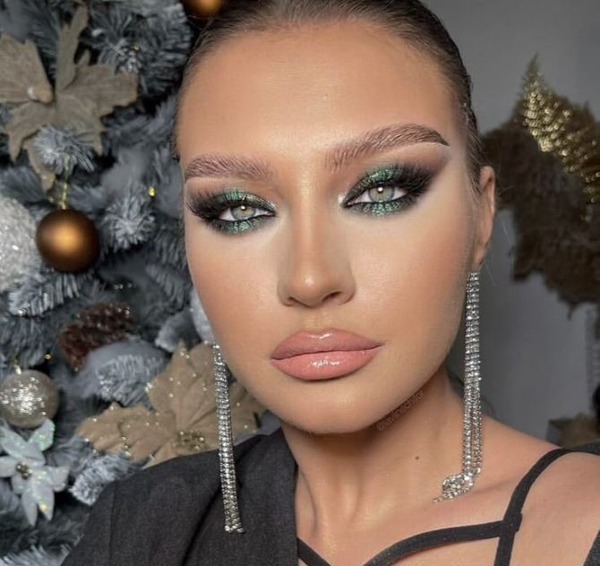 Макияж на новогодний корпоратив: идеальный образ для праздника 3