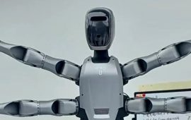Представлен робот-гуманоид с шестью руками