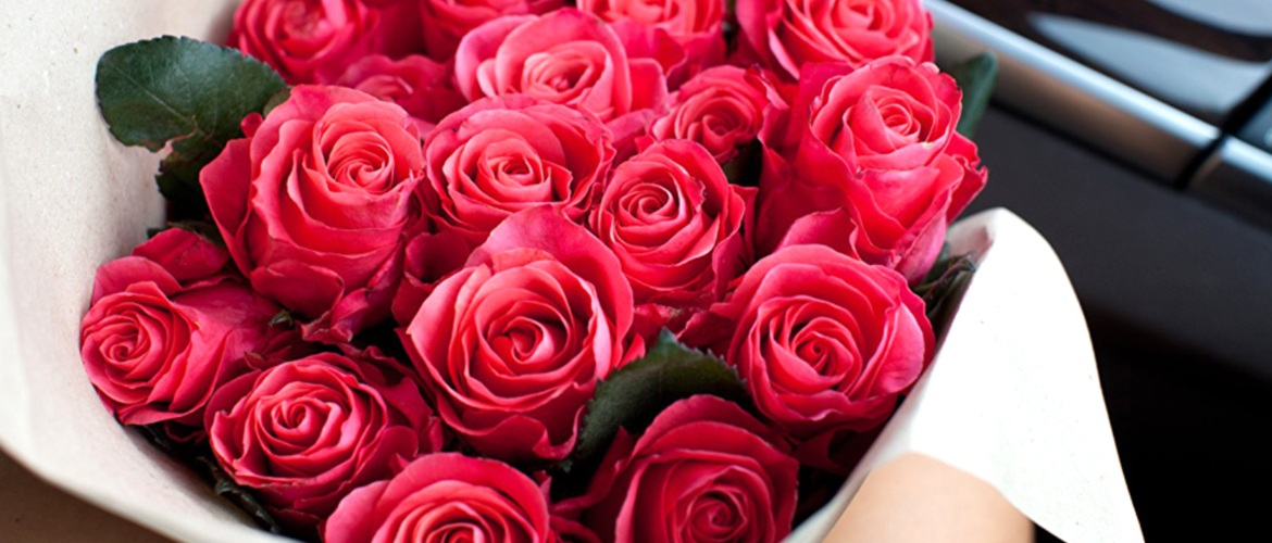 Квіти в подарунок з доставкою – що обрати для приємного сюрпризу?