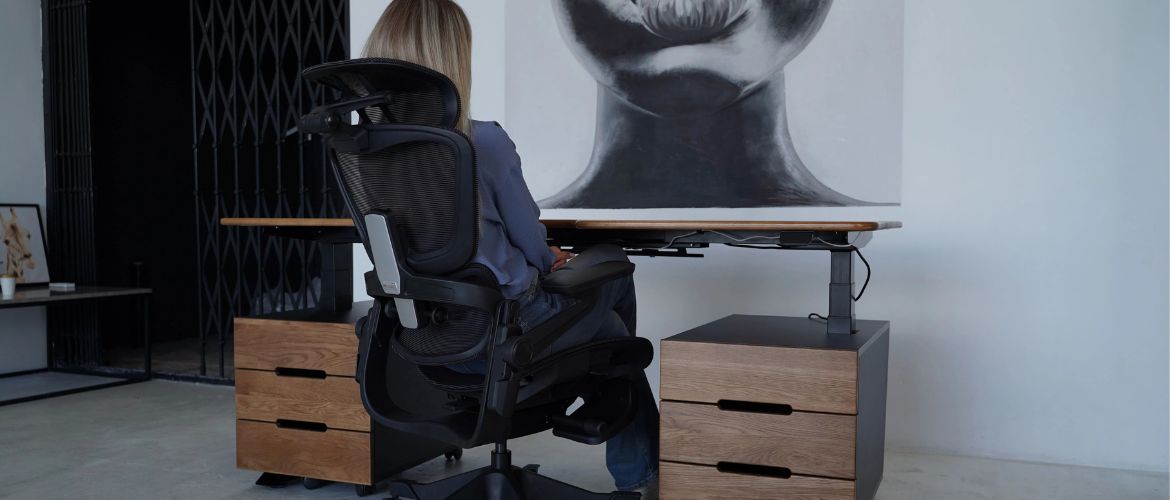 Як створити красиве та здорове робоче місце вдома: тренди 2025 від TEHNOTABLE