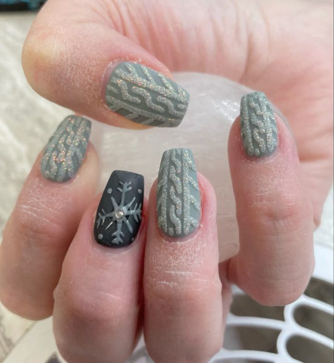 Sweater nails: идеи вязаного маникюра 2026 42