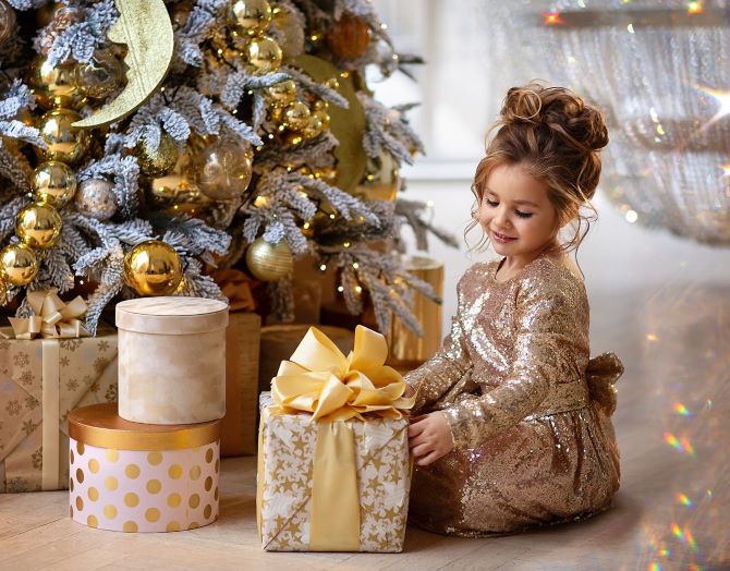 DIY New Year’s Photo Booth: TOP 8 Ideas for 2026 24