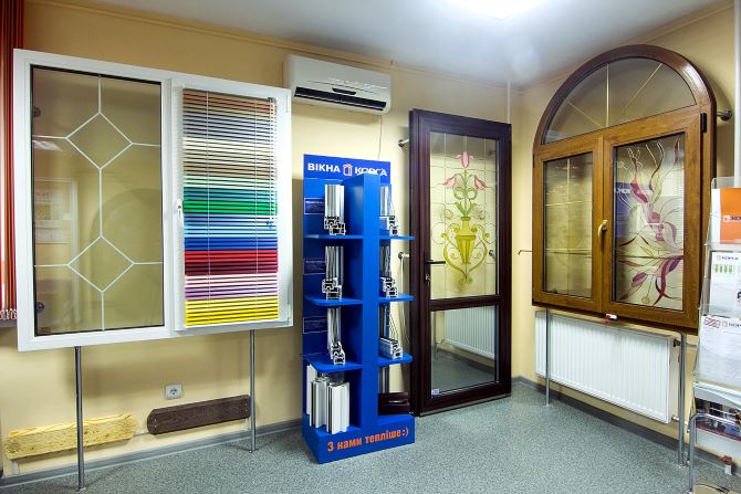 Жалюзі на вікна: стильний спосіб регулювати світло та приватність 1