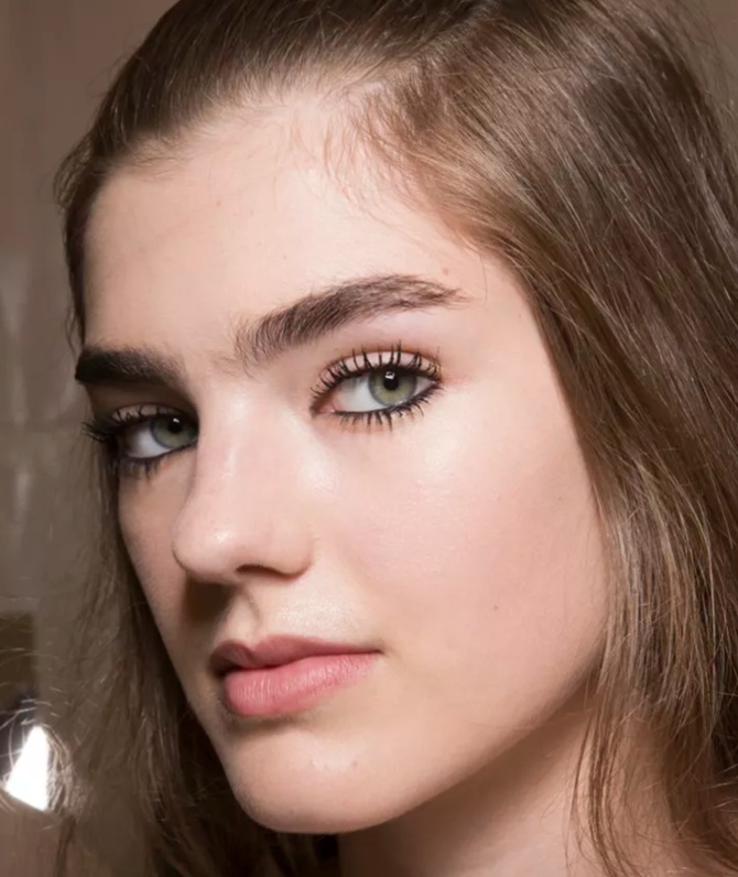 Модні форми брів, які будуть у тренді у 2026 році 5