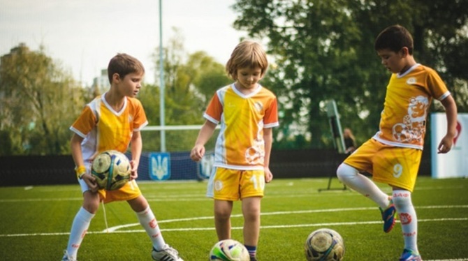 Футбольна форма для дітей – запорука успіху юних спортсменів 1
