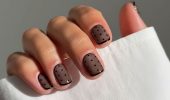 Маникюр Polka Dot 2026 – идеи маникюра в горошек