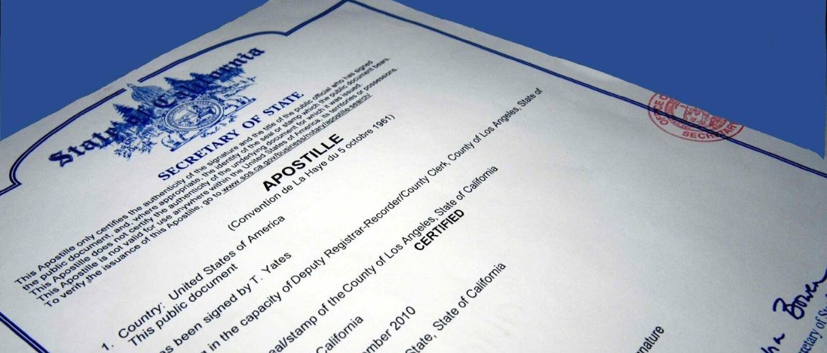 Необходимость поставить апостиль на документы в Киеве