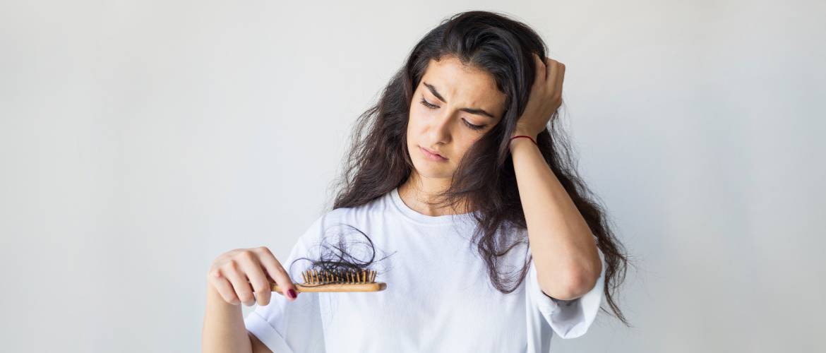 6 натуральных средств от выпадения волос