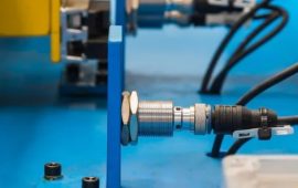 Бесконтактные датчики положения: сравнение индуктивных, емкостных и оптических моделей