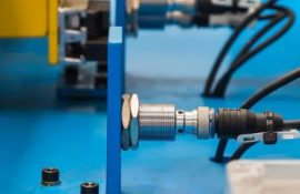 Бесконтактные датчики положения: сравнение индуктивных, емкостных и оптических моделей