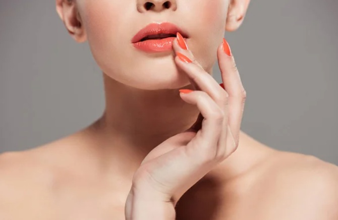 5 трендів у макіяжі губ на весну 2026 року 2