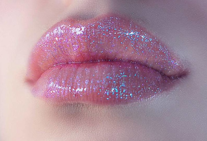 5 трендів у макіяжі губ на весну 2026 року 4