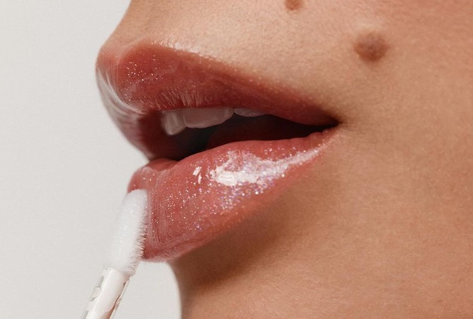 5 трендів у макіяжі губ на весну 2026 року 1