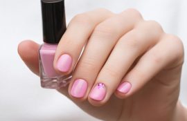 Как быстро высушить лак для ногтей: 7 лайфхаков