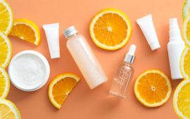 Как восстановить кожу после зимы: 5 лучших средств с витамином С