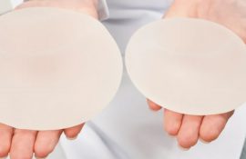 Увеличение груди: что влияет на стоимость операции