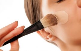 Почему тональный крем старит: главные ошибки макияжа