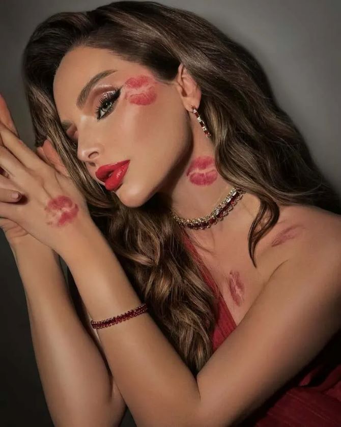 Макияж на День святого Валентина: смелые образы для свидания и фотосессии 11