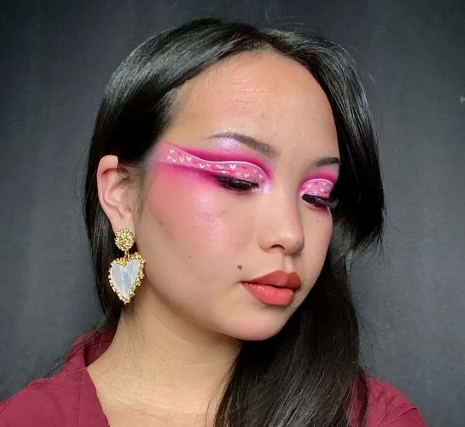 Макияж на День святого Валентина: смелые образы для свидания и фотосессии 3