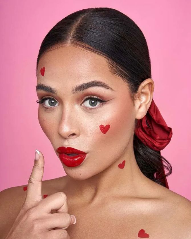 Макияж на День святого Валентина: смелые образы для свидания и фотосессии 5