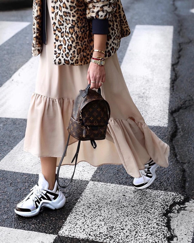 TOP 90s Shoes That Are Back in Style 3