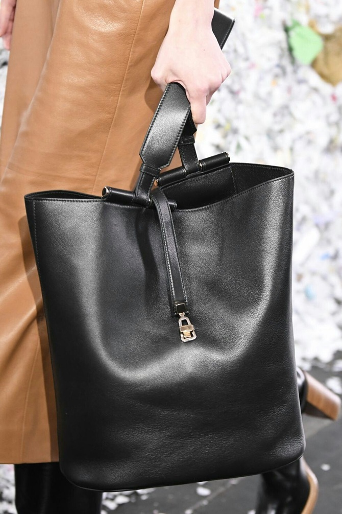 Модні сумки на весну 2026: яку модель вибрати на кожен день 14