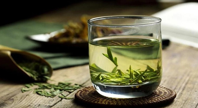 The Best Teas to Help Clear Skin and Fight Acne 1