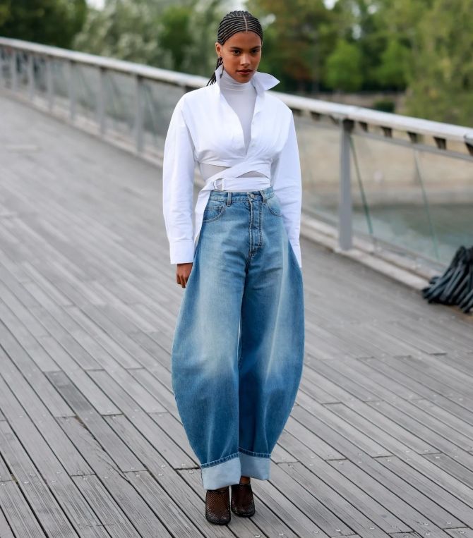 Тренды джинсов 2026: модные фасоны и цвета 8