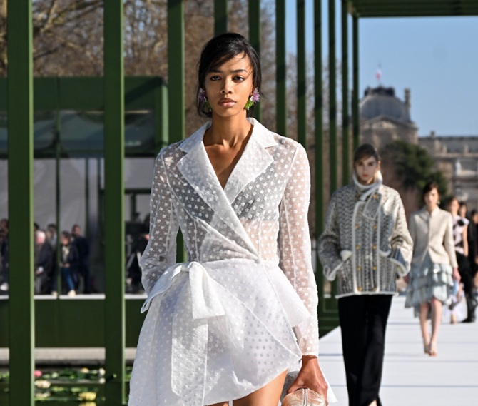 Главные бьюти-тренды Недели моды в Париже на осень-зиму 2026-2027 1