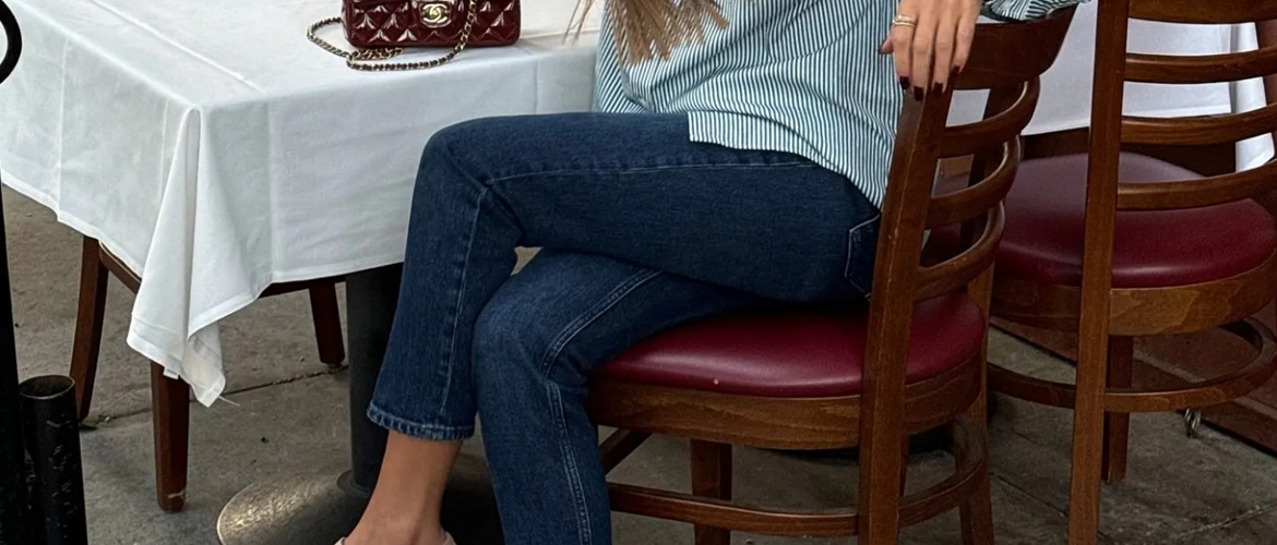 5 лучших способов носить узкие джинсы в 2026 году