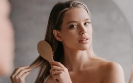 Що потрібно знати про догляд за пошкодженим волоссям – які засоби обрати