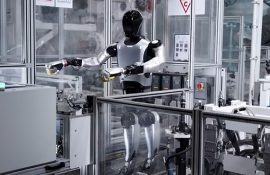 Xiaomi-Roboter montierten Autos am Fließband ohne menschliches Eingreifen