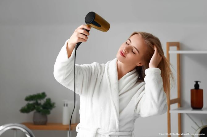 Врятувати блонд: чому якісний фен — це найкраща інвестиція в здоровʼя фарбованого волосся 2