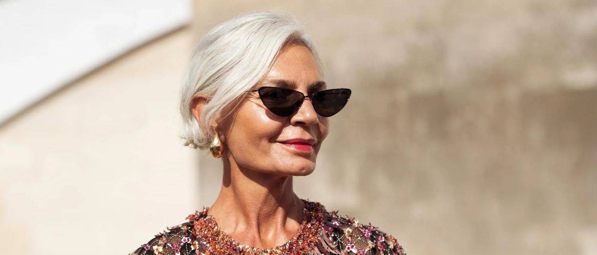 Прически для седых волос: самые красивые и стильные идеи