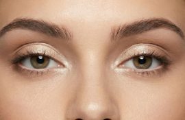 Как визуально увеличить глаза с помощью макияжа