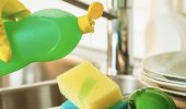 Як вибрати екологічний засіб для миття посуду без різкого запаху