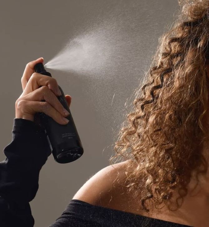 How to care for colored hair and maintain vibrant color 2