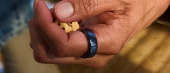 Oura Ring vs Apple Watch: що краще для здоров’я?