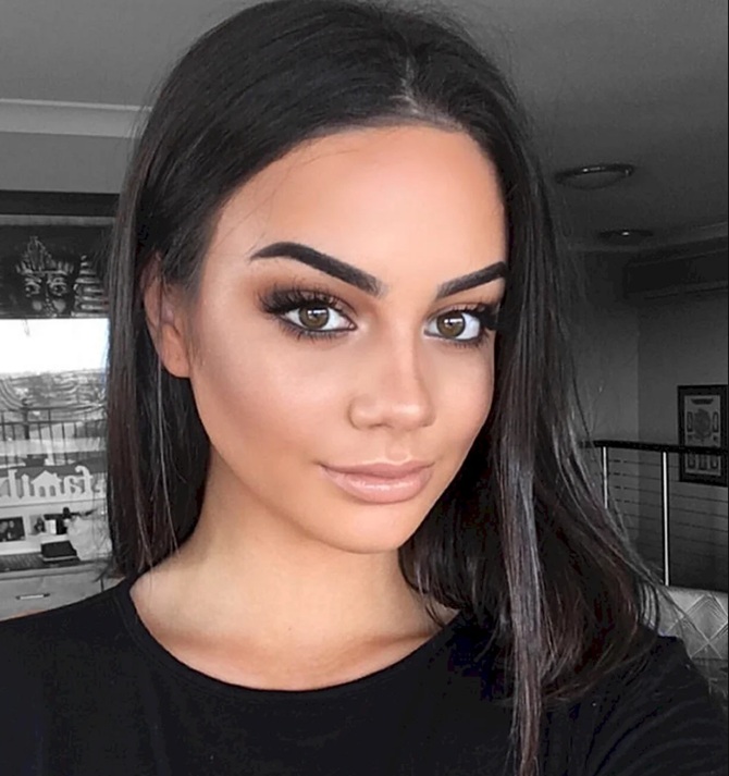 Поширені помилки у макіяжі, які додадуть вам 10 років 3